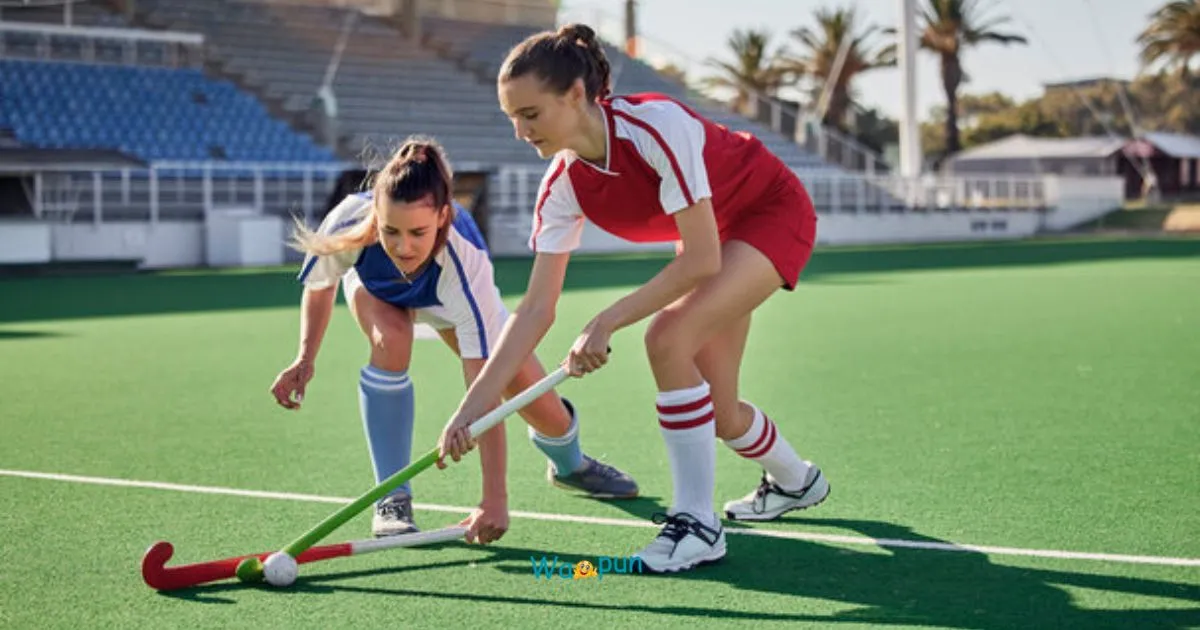 200+ Hockey Puns & Jokes to Crack Up Your Crew 2026