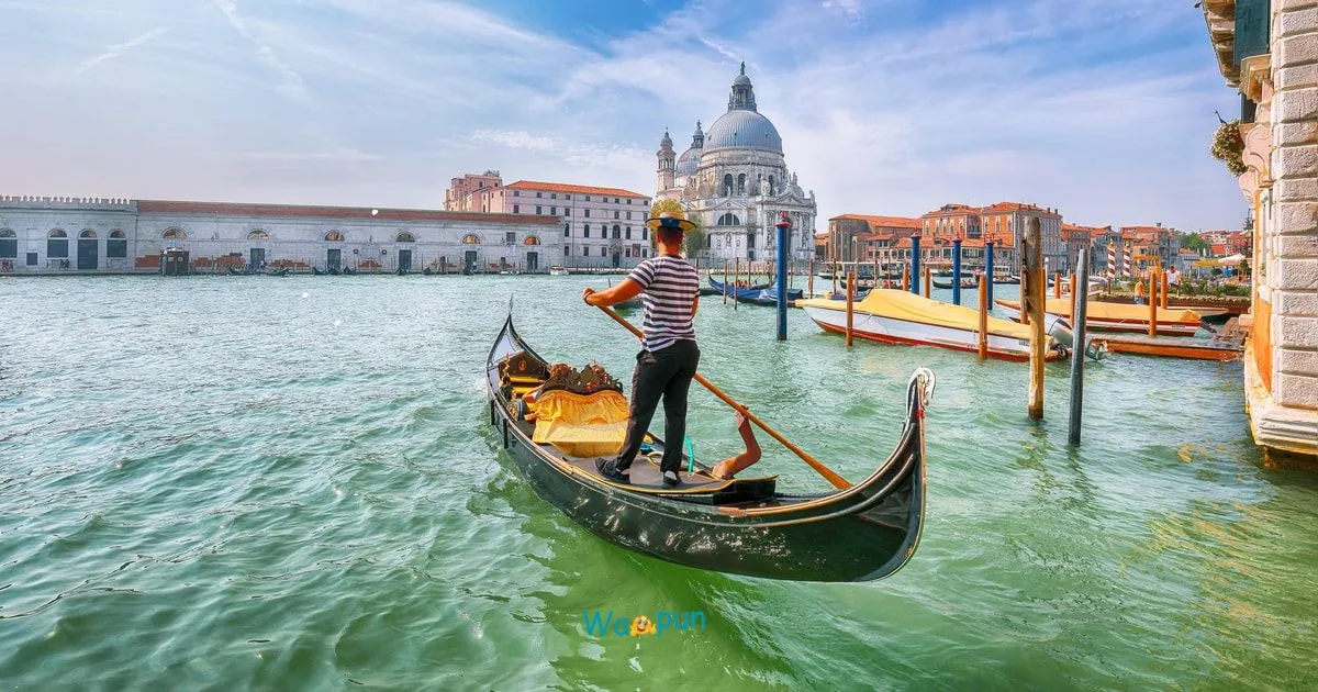 300+ Gondola Puns & Jokes That Will Float Your Mood 2026
